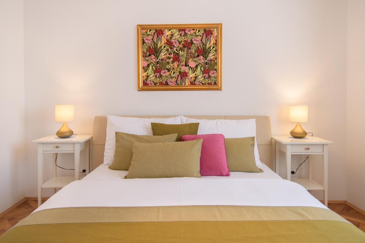 Julie City Centre Porec Apartment 외부 사진